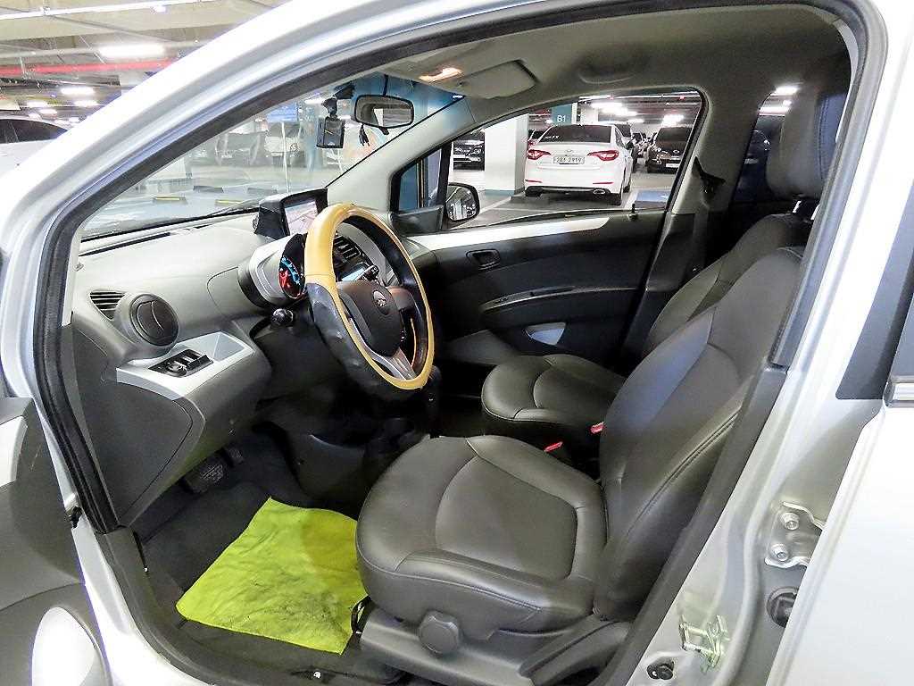 Chevrolet Spark - Vista 6