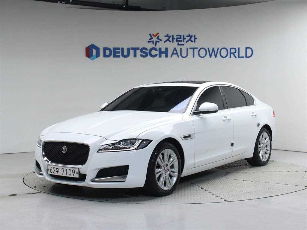 Jaguar XF 2018 - Importación desde Corea - HF Imports Iquique - Foto 1