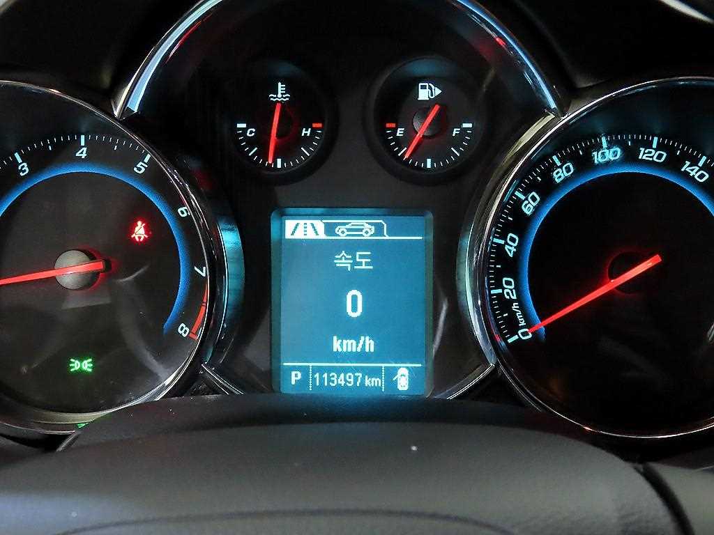 Chevrolet Cruise - Vista 9