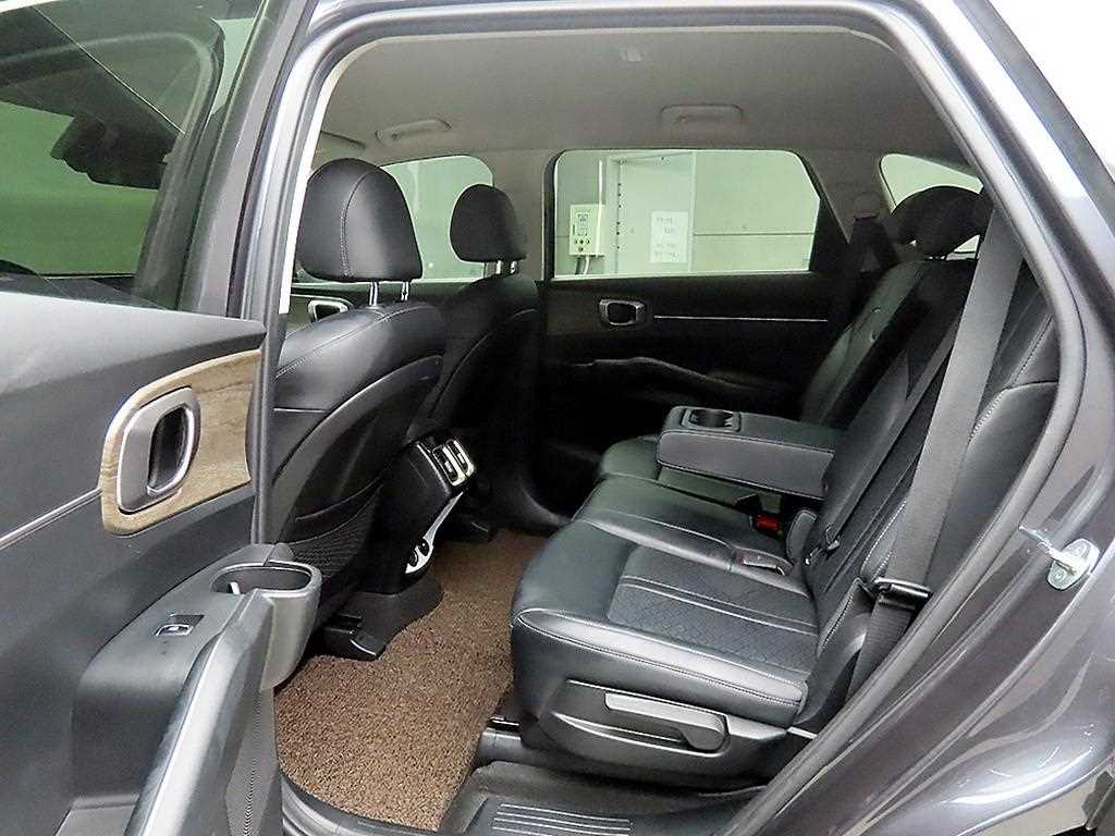 KIA Sorento - Vista 6