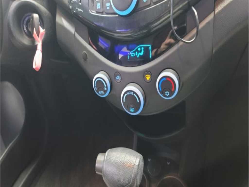 Chevrolet Spark - Vista 7