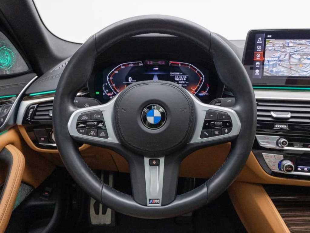 BMW 5 Series - Vista 9