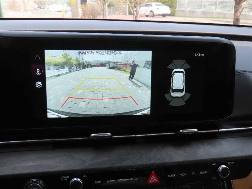 KIA Carnival - Vista 9