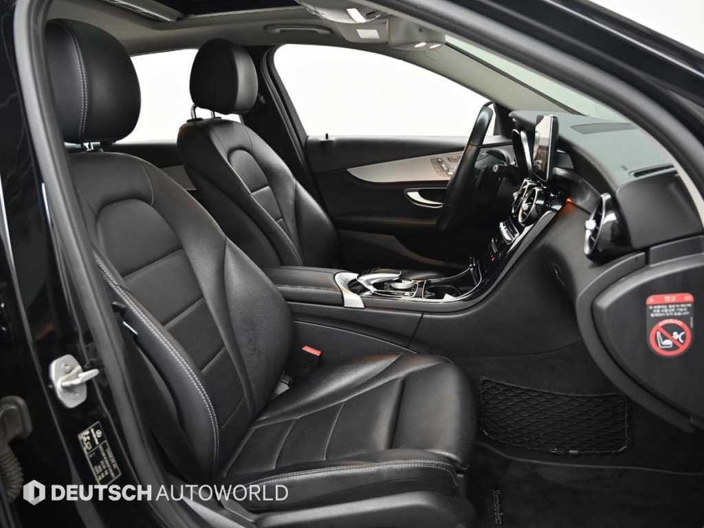 Mercedes Benz C Class - Vista 10