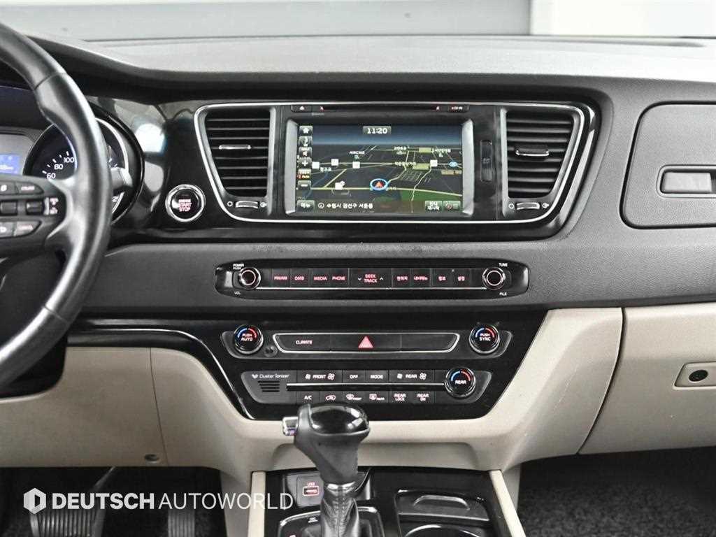 KIA Carnival 2016 Negro - Importación desde Corea - HF Imports Iquique - Foto 14