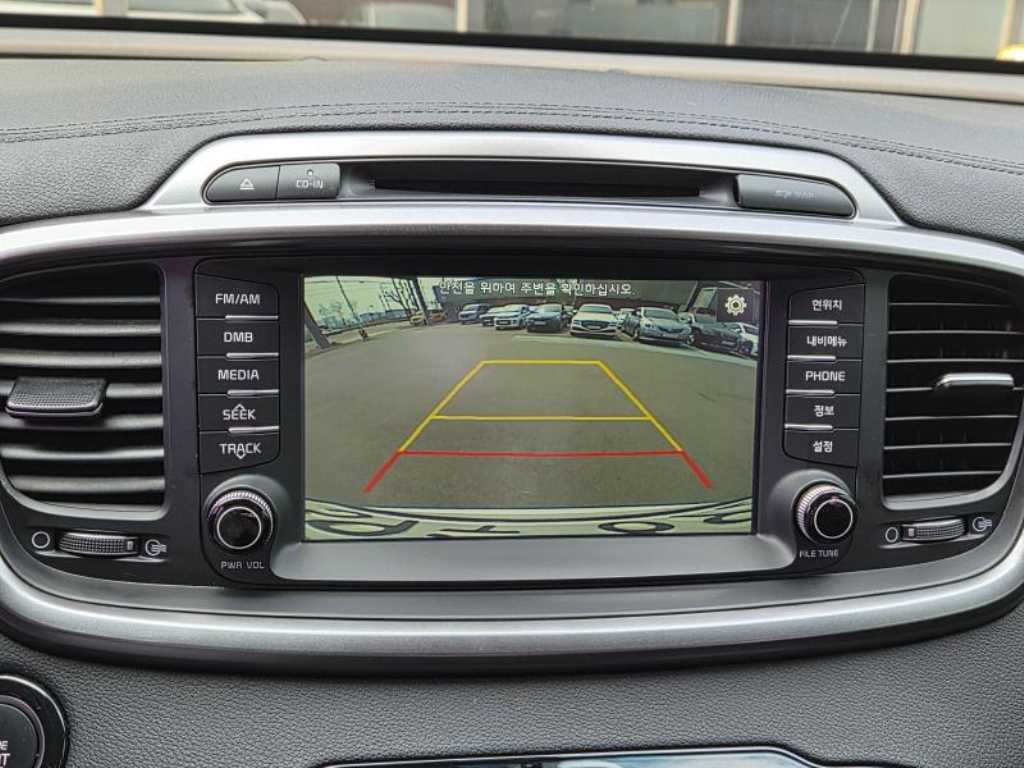 KIA Sorento - Vista 9