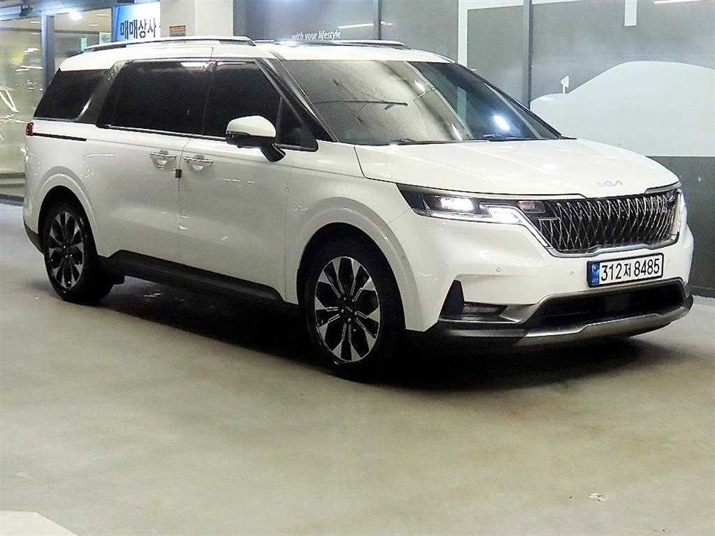 KIA Carnival 2023 Blanco - Importación desde Corea - HF Imports Iquique - Foto 1