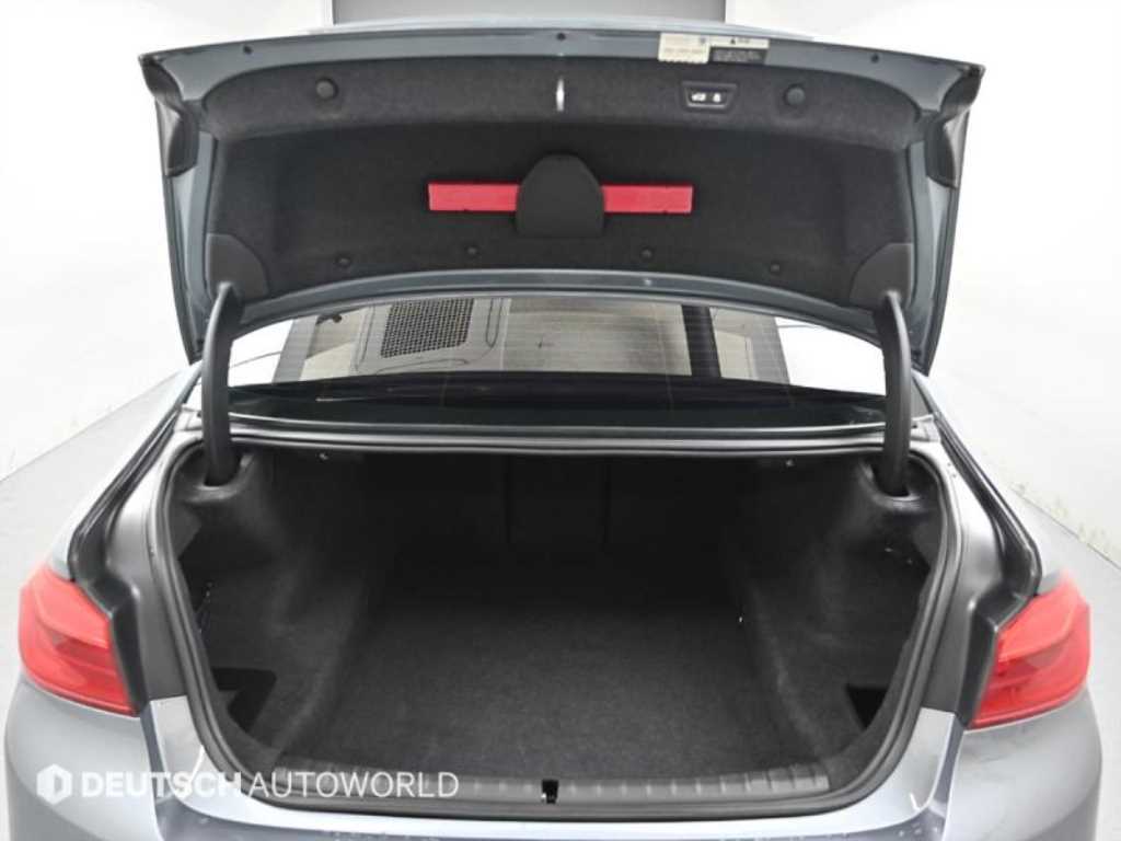 BMW 5 Series 2018 Gris - Importación desde Corea - HF Imports Iquique - Foto 19