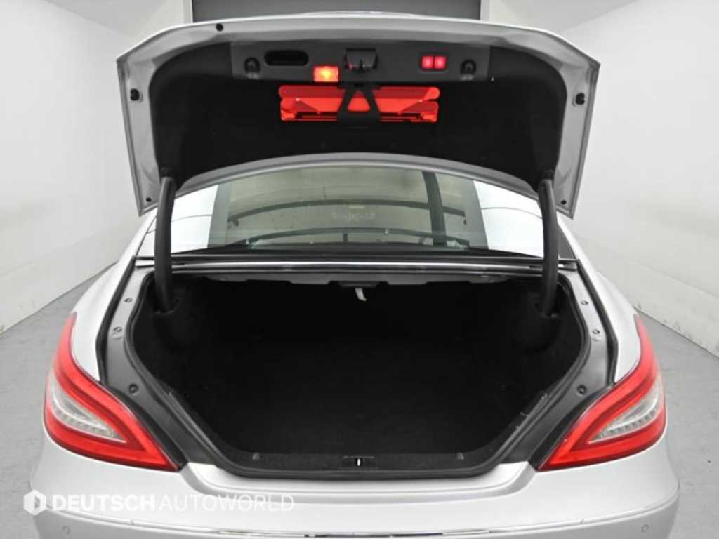 Mercedes Benz CLS Class 2012 Gris - Importación desde Corea - HF Imports Iquique - Foto 19