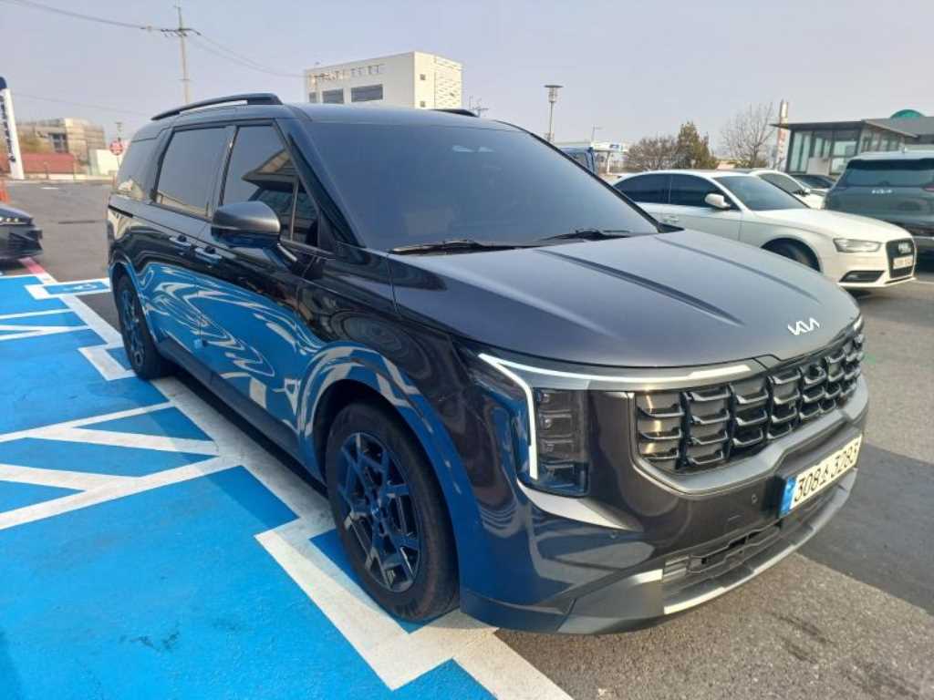 KIA Carnival 2025 Gris - Importación desde Corea - HF Imports Iquique - Foto 1