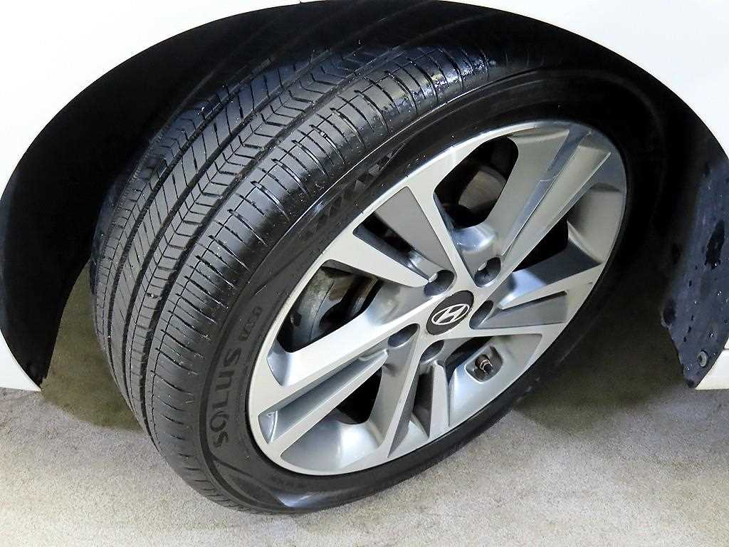 HYUNDAI Avante 2018 Blanco - Importación desde Corea - HF Imports Iquique - Foto 19