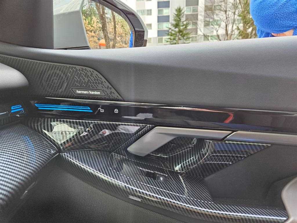 BMW 5 Series 2024 Gris - Importación desde Corea - HF Imports Iquique - Foto 16