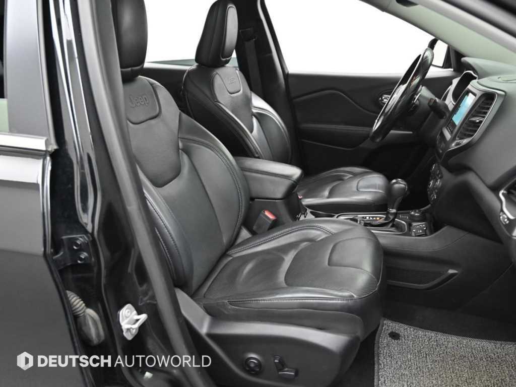 Jeep Cherokee - Vista 10