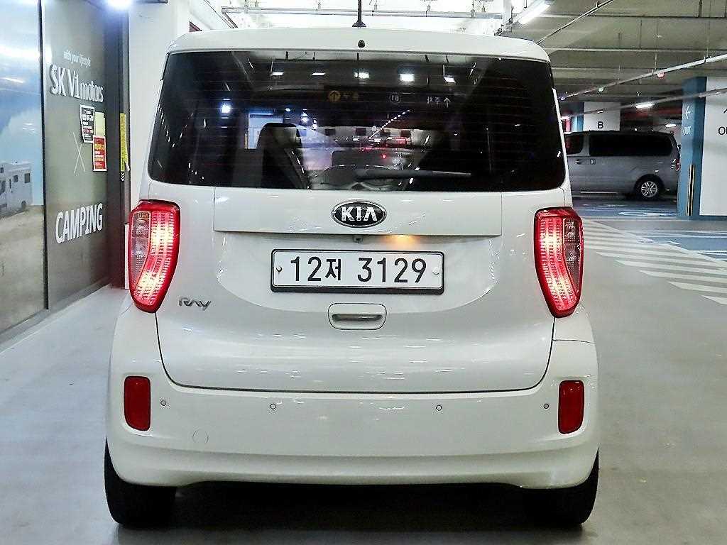 KIA Ray - Vista 5