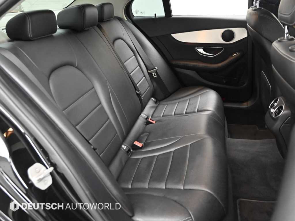 Mercedes Benz C Class - Vista 12