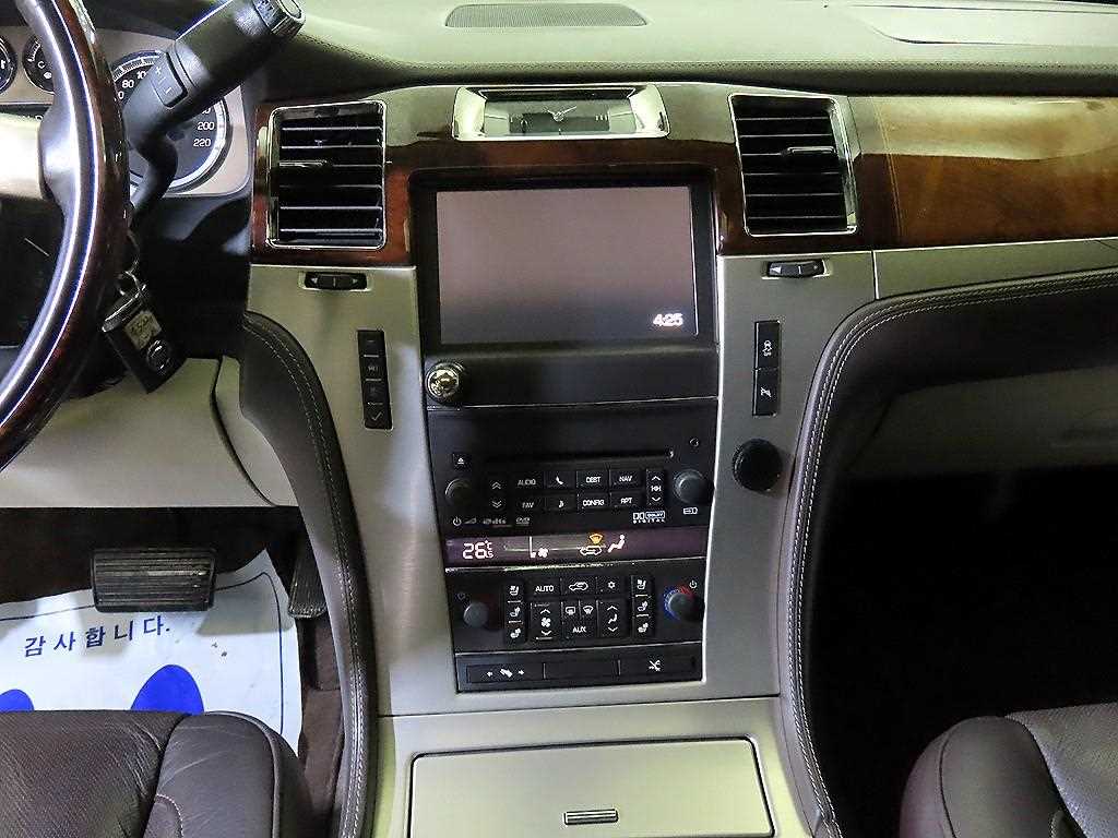 Cadillac Escalade - Vista 11