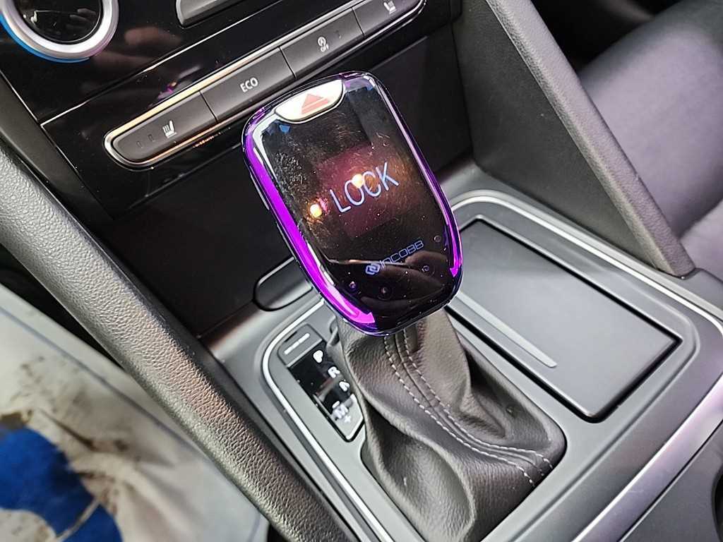 SAMSUNG SM6 - Vista 8