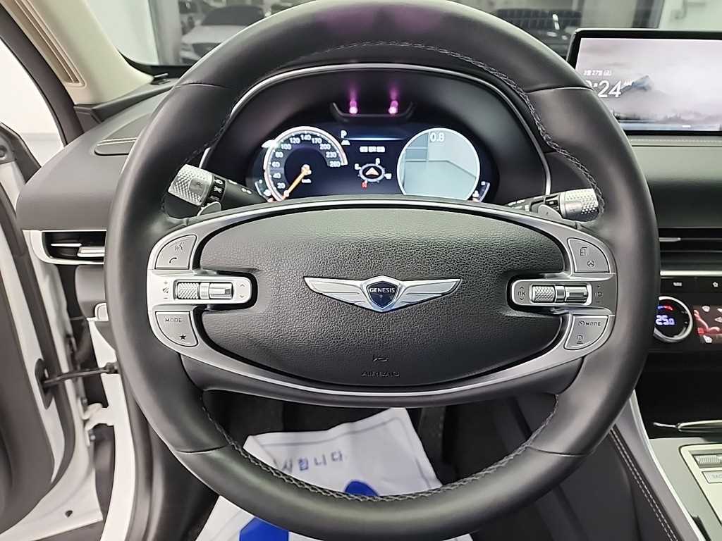 Genesis GV80 - Vista 9