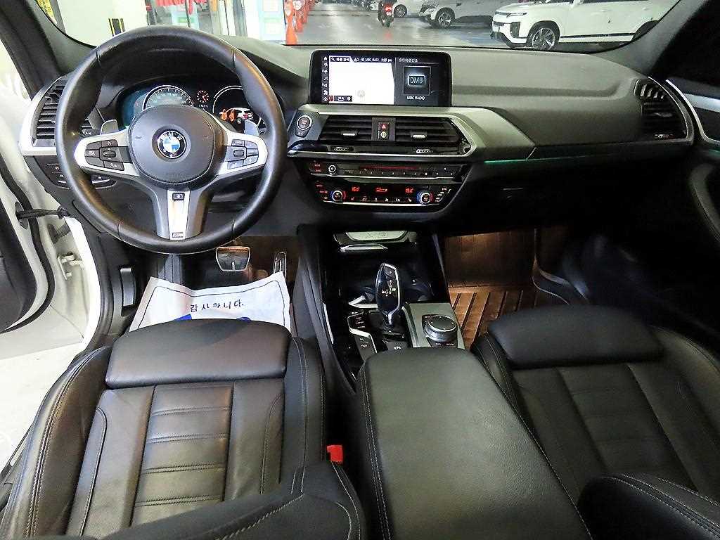 BMW X3 - Vista 10