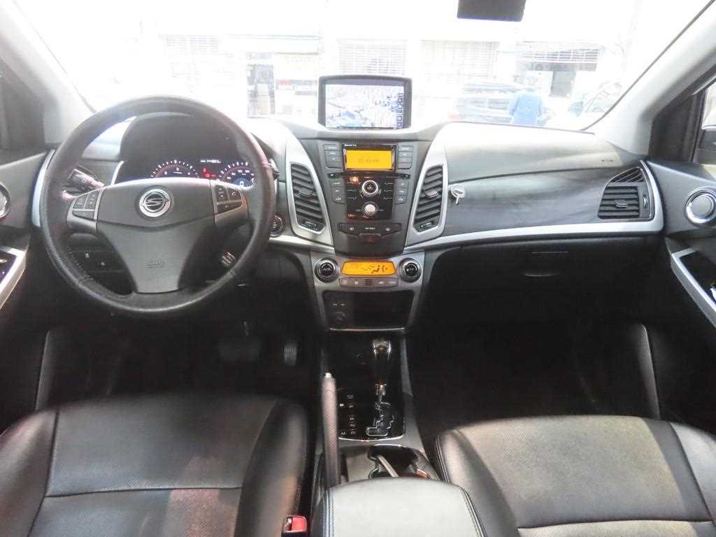 Ssangyong Korando - Vista 7