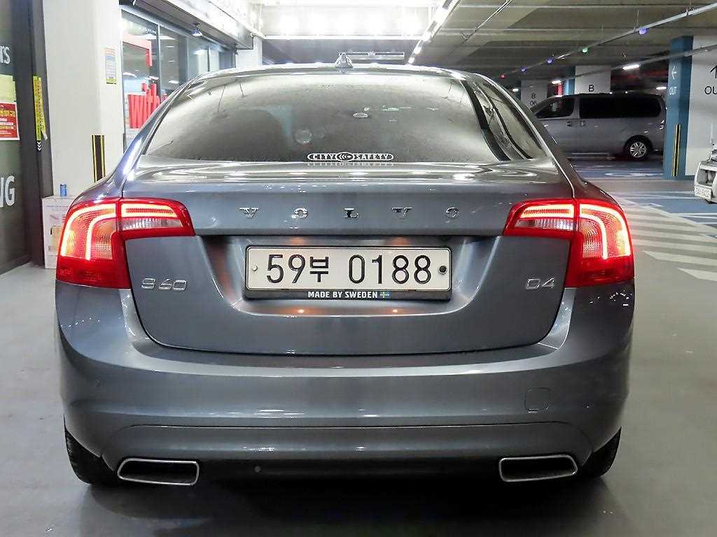 Volvo S60 - Vista 5