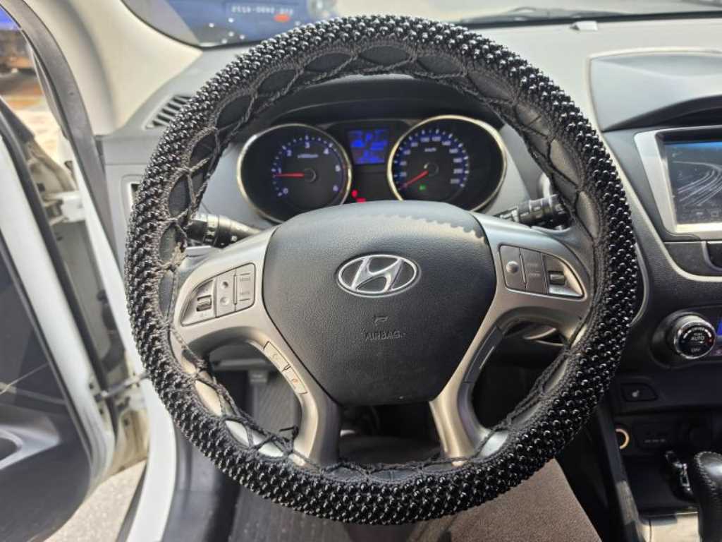 HYUNDAI Tucson - Vista 9