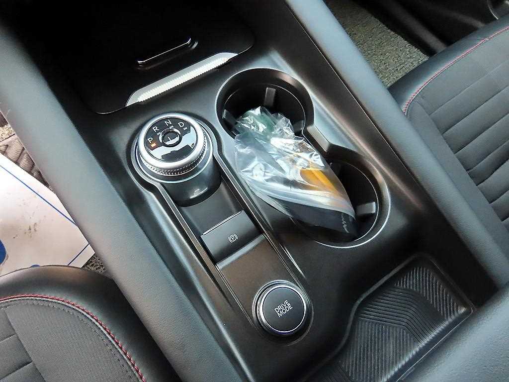 Ford Explorer - Vista 10