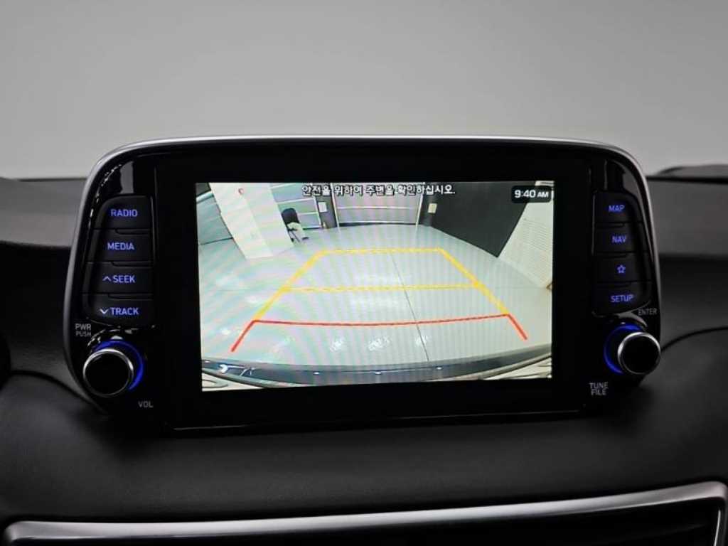 HYUNDAI Tucson - Vista 10