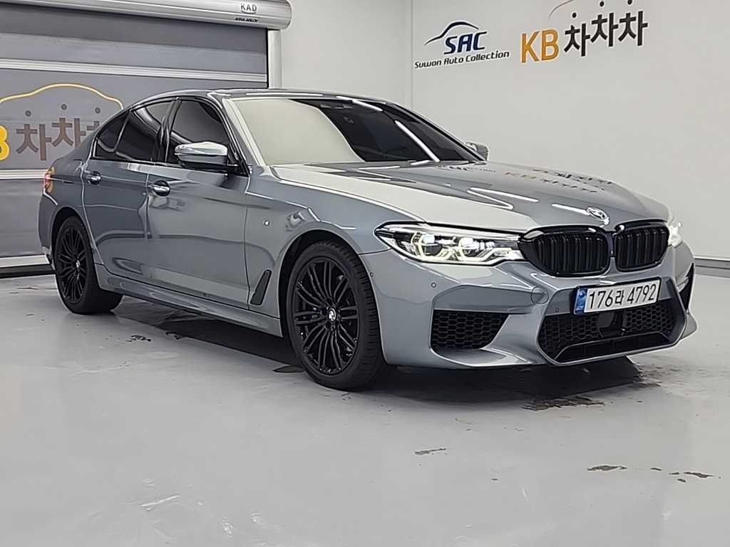 BMW 5 Series - Vista 4