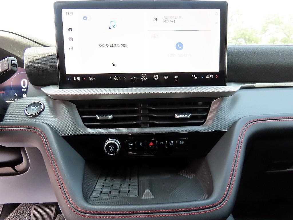 Ford Explorer - Vista 11