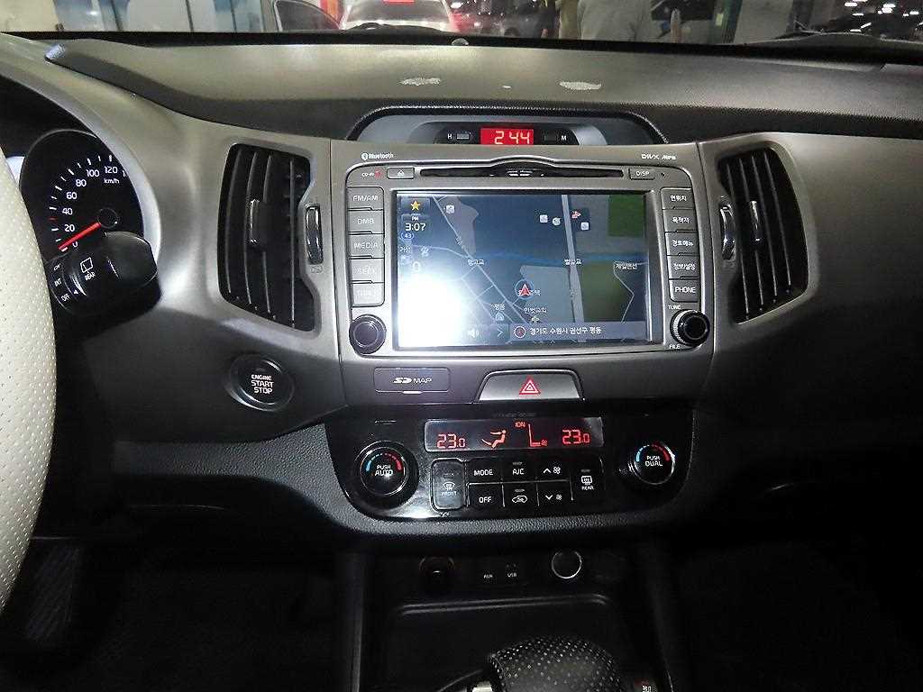 KIA Sportage - Vista 11