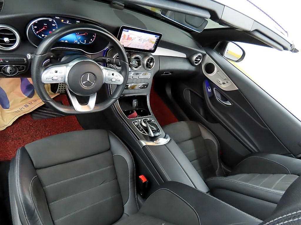 Mercedes Benz C Class - Vista 7