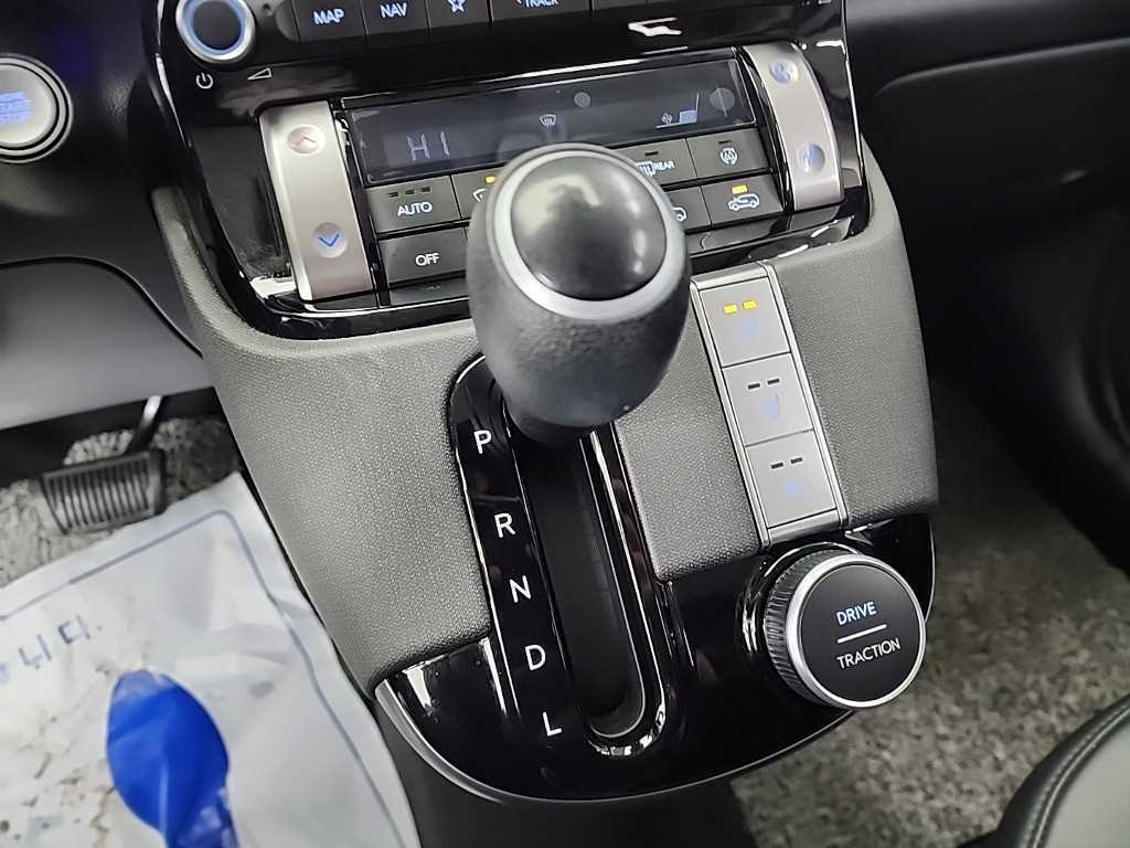 HYUNDAI Casper - Vista 8