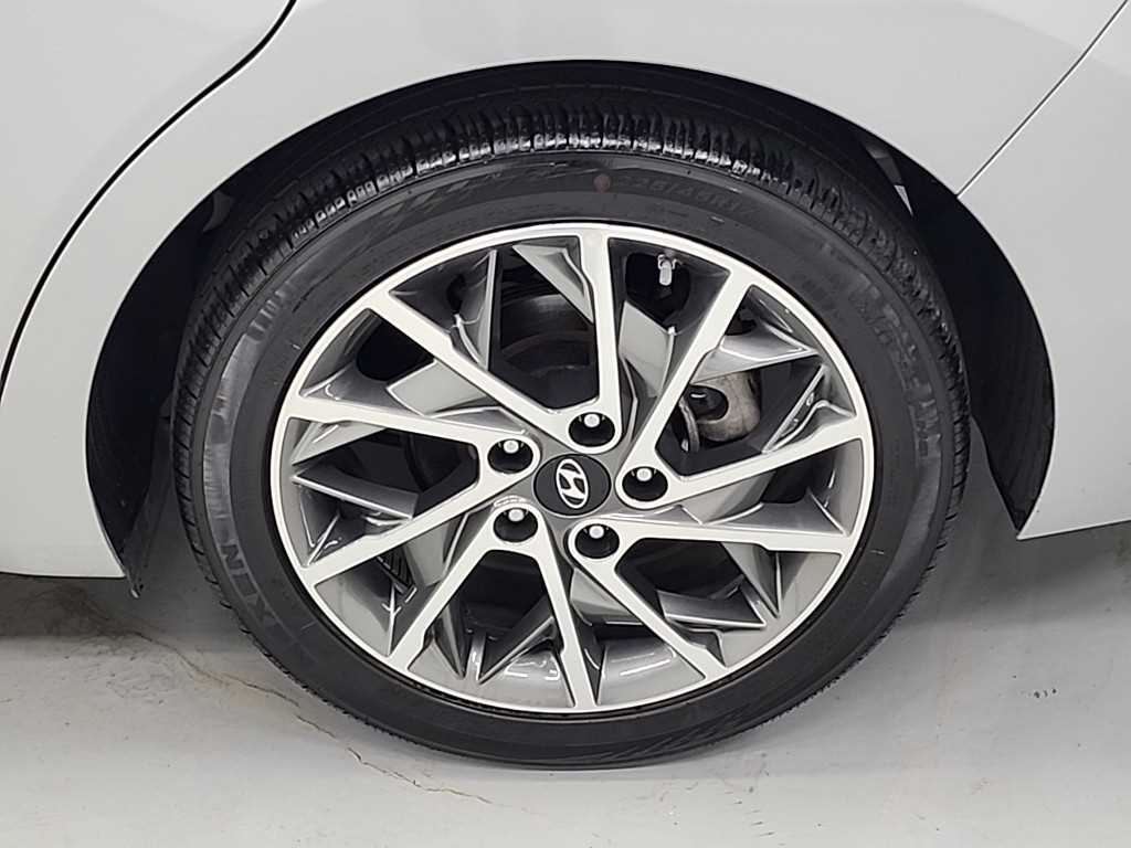 HYUNDAI Avante 2020 Plateado - Importación desde Corea - HF Imports Iquique - Foto 20