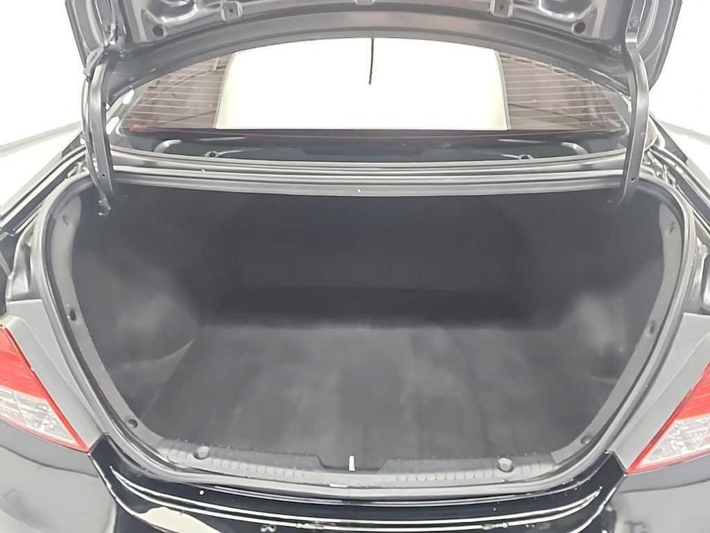 HYUNDAI Accent 2014 Negro - Importación desde Corea - HF Imports Iquique - Foto 18