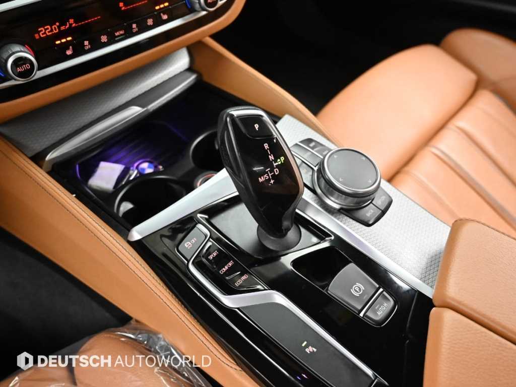 BMW 5 Series - Vista 9