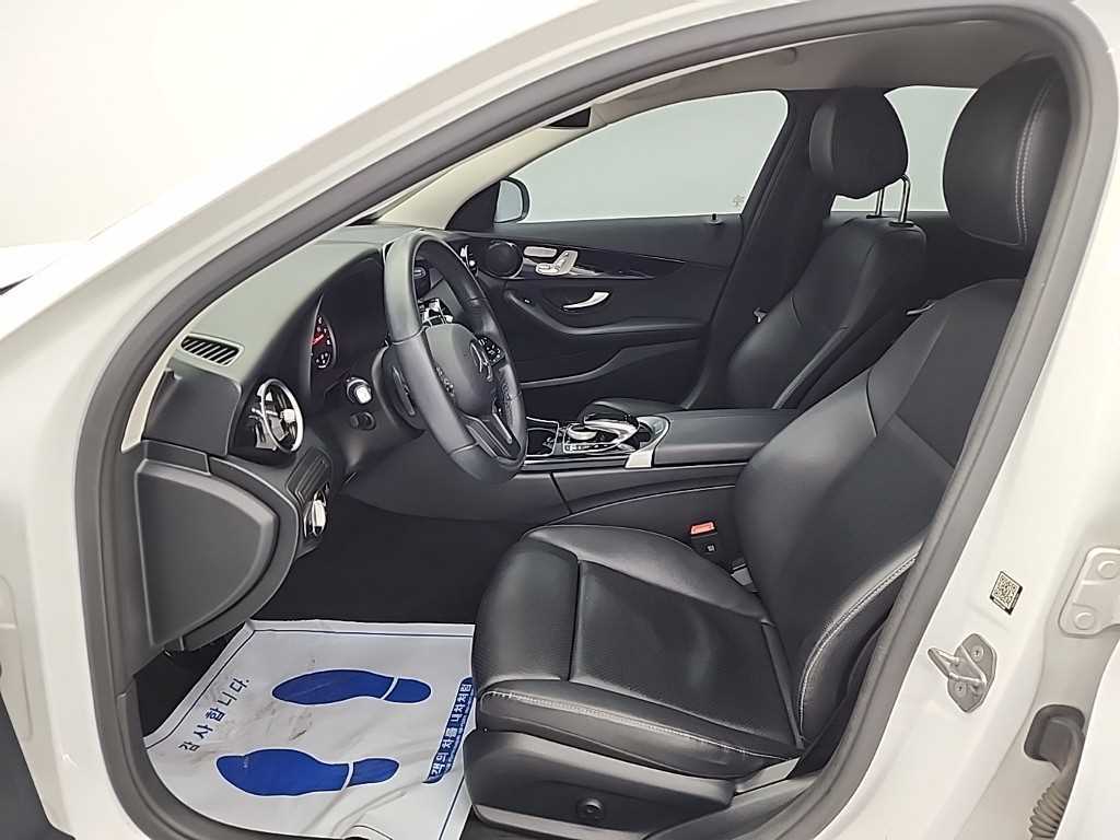 Mercedes Benz C Class - Vista 11