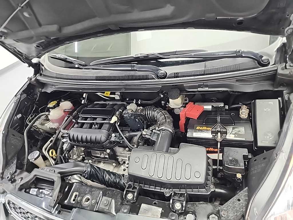 Chevrolet Spark - Vista 5