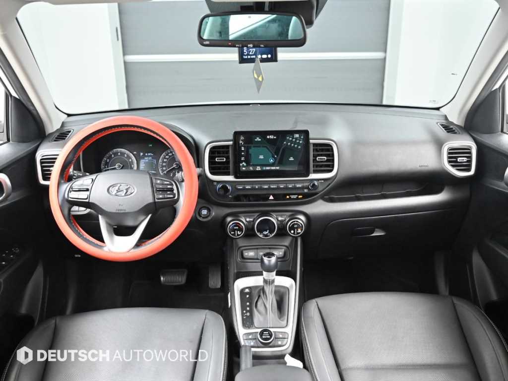 HYUNDAI Venue - Vista 7