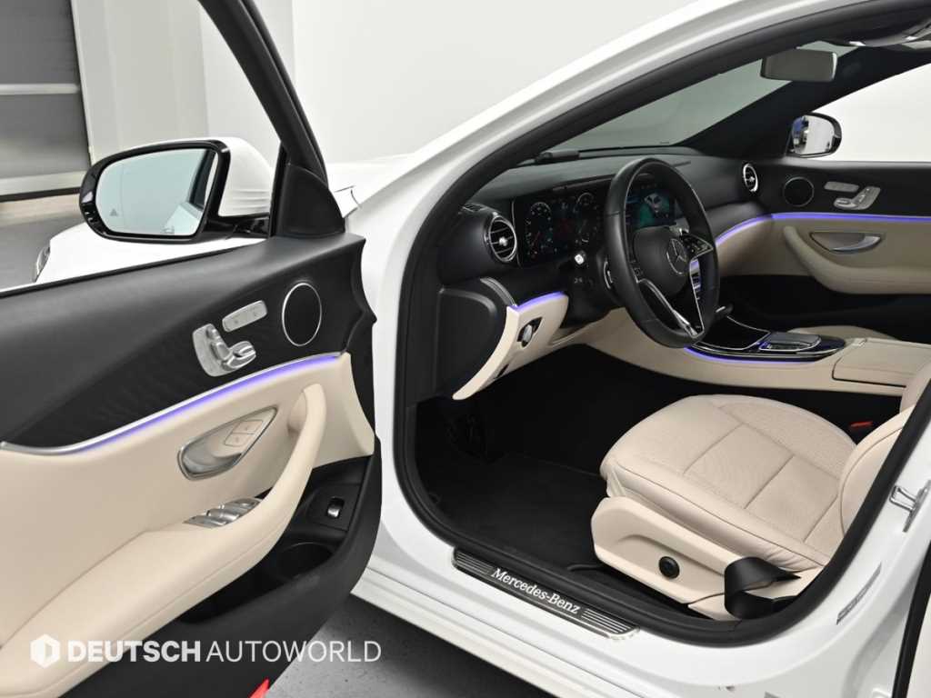 Mercedes Benz E class - Vista 11