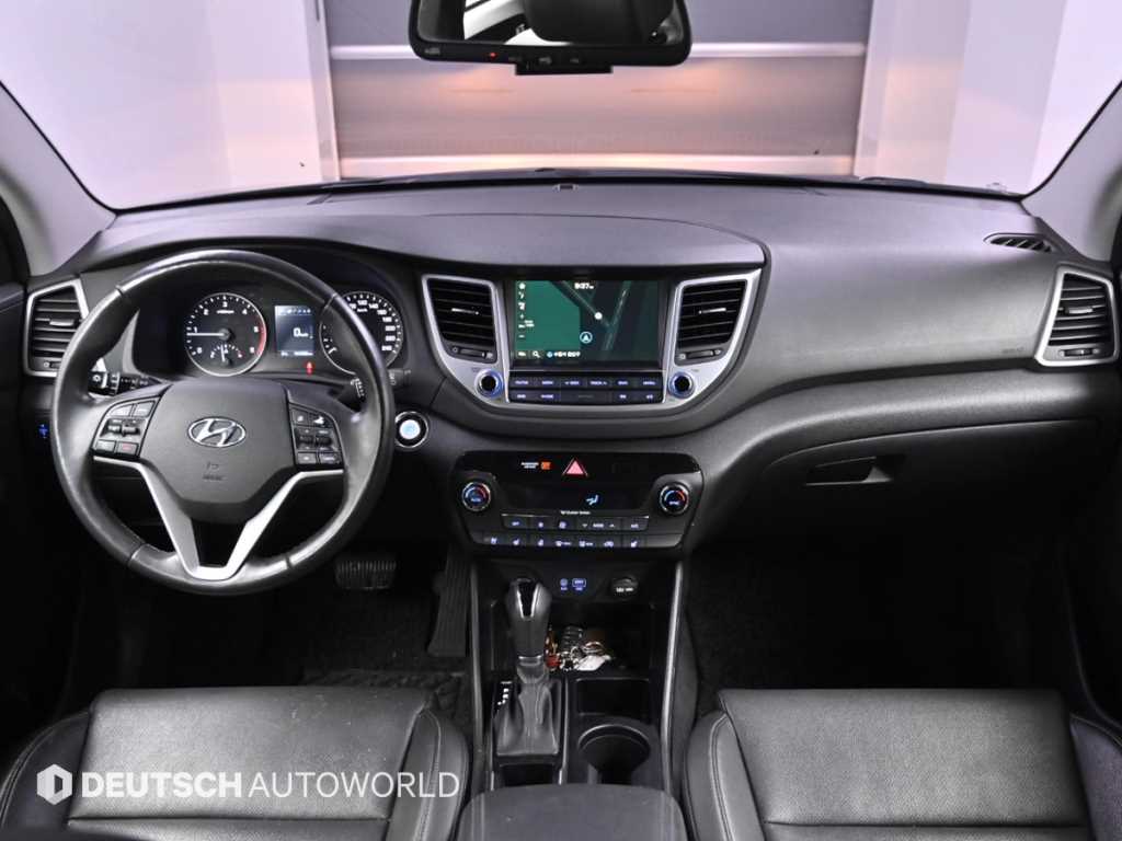 HYUNDAI Tucson - Vista 8