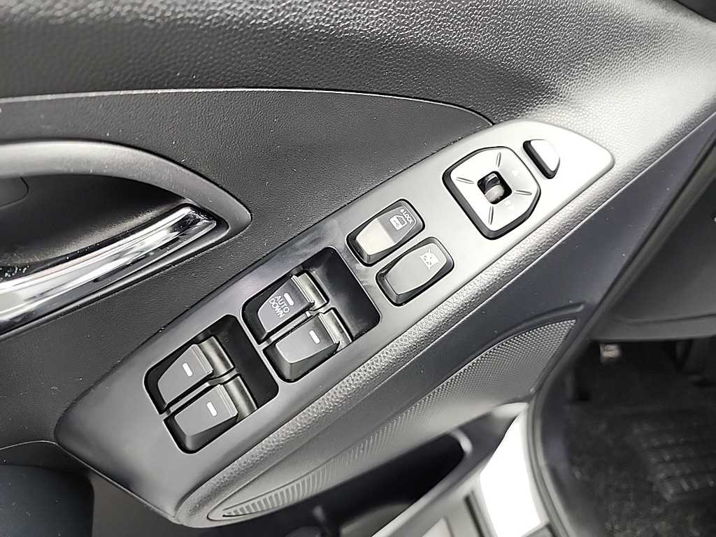 HYUNDAI Tucson 2012 Plateado - Importación desde Corea - HF Imports Iquique - Foto 16