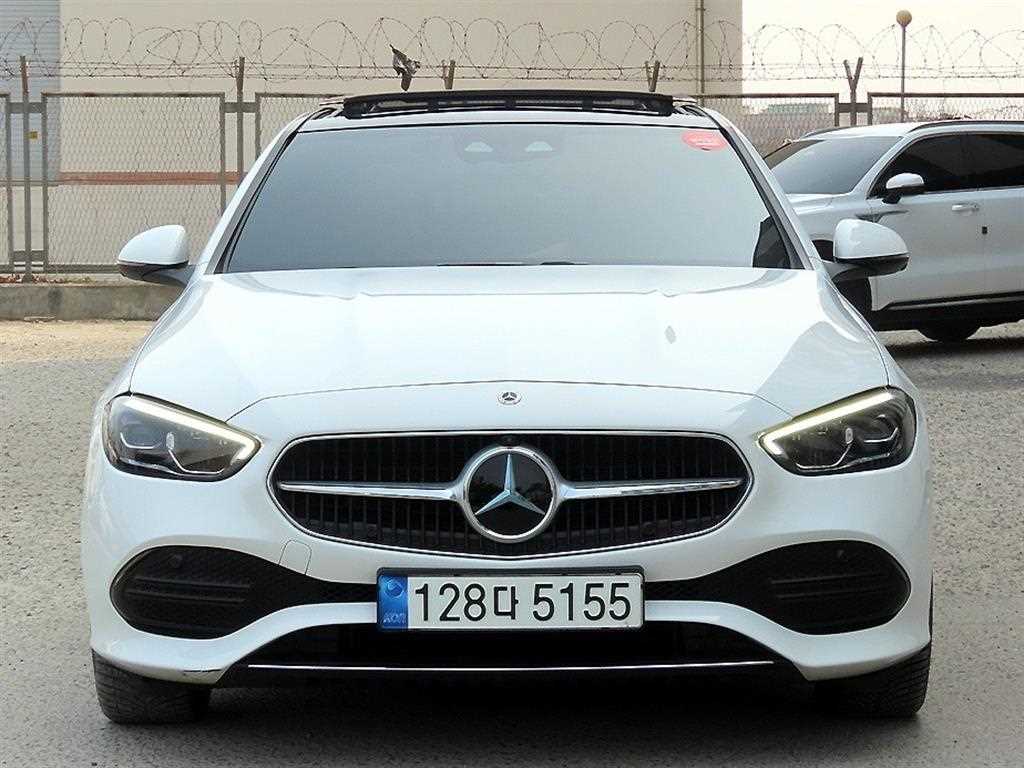 Mercedes Benz C Class 2023 Blanco - Importación desde Corea - HF Imports Iquique - Foto 1