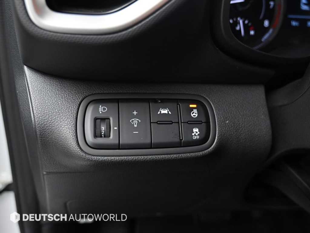 HYUNDAI Venue 2022 Blanco - Importación desde Corea - HF Imports Iquique - Foto 17