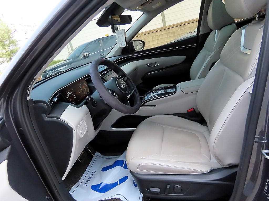 HYUNDAI Tucson - Vista 5