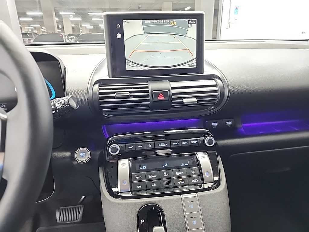 HYUNDAI Casper - Vista 10