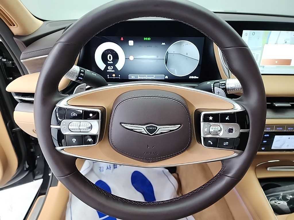 Genesis G90 - Vista 9