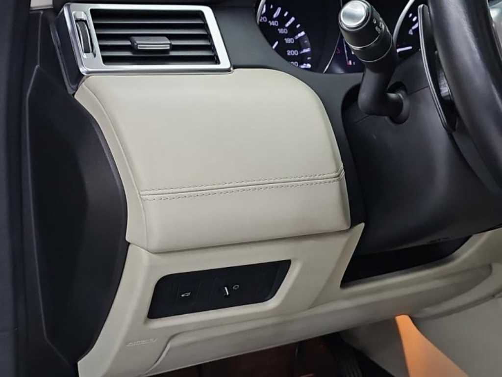 Land Rover Discovery Sports - Vista 8