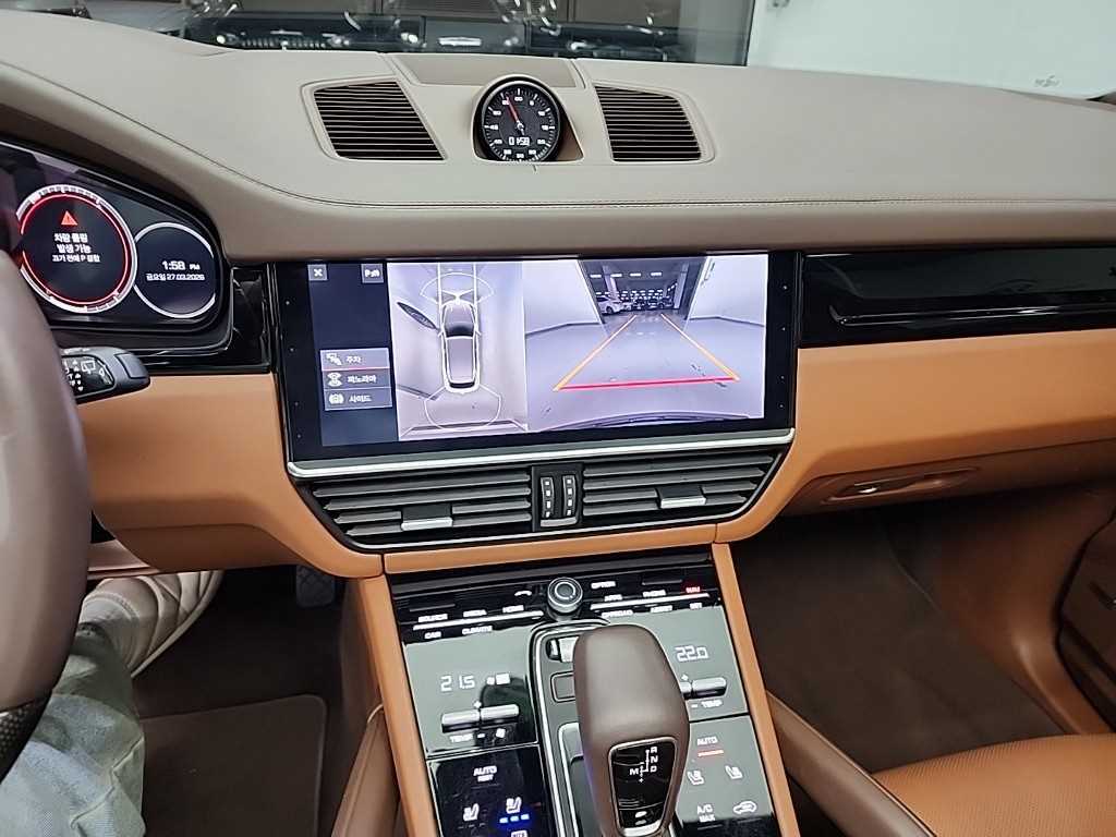 Porsche Cayenne - Vista 10