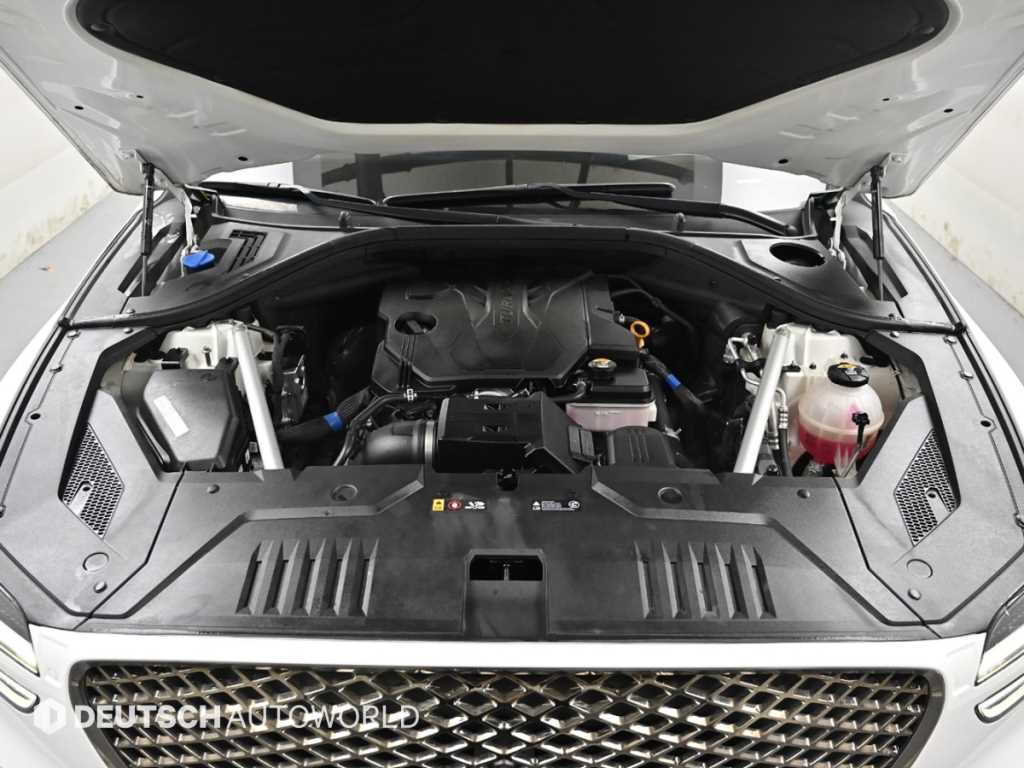 Genesis GV70 - Vista 6